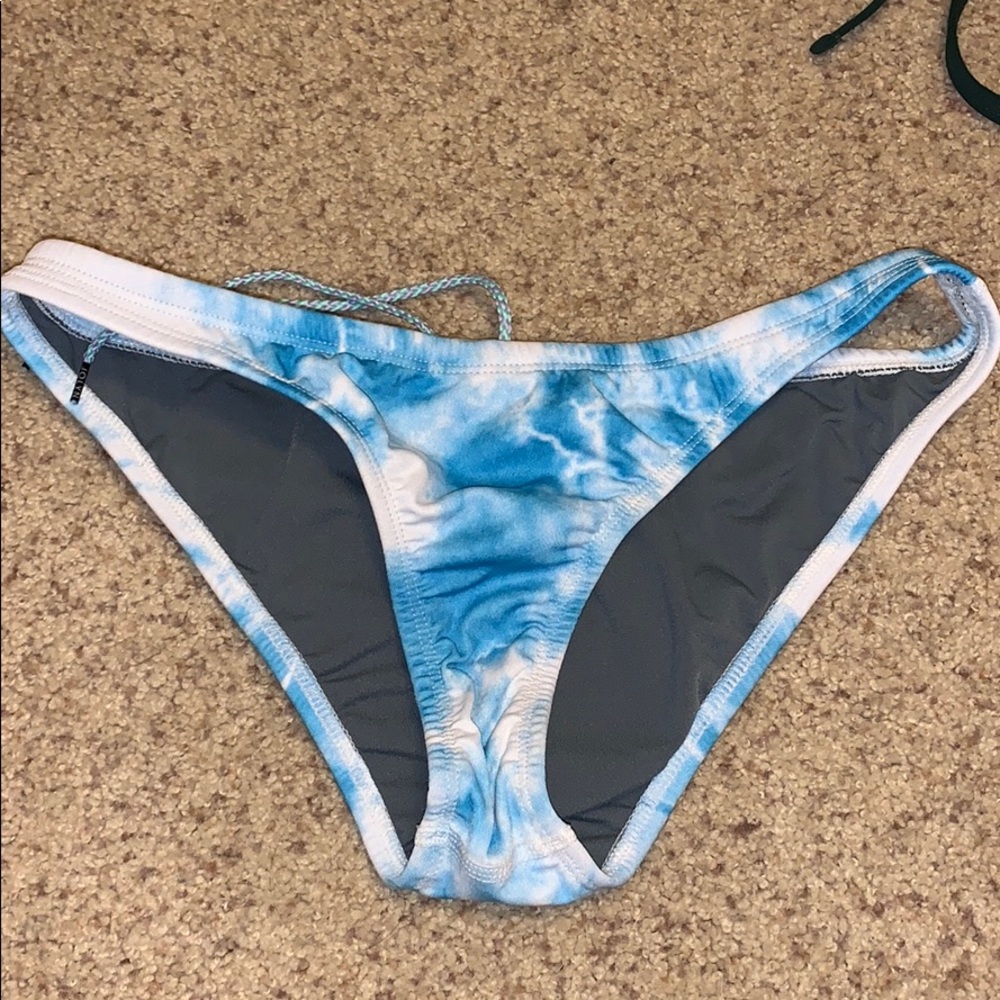 Light ocean Jolyn bottoms